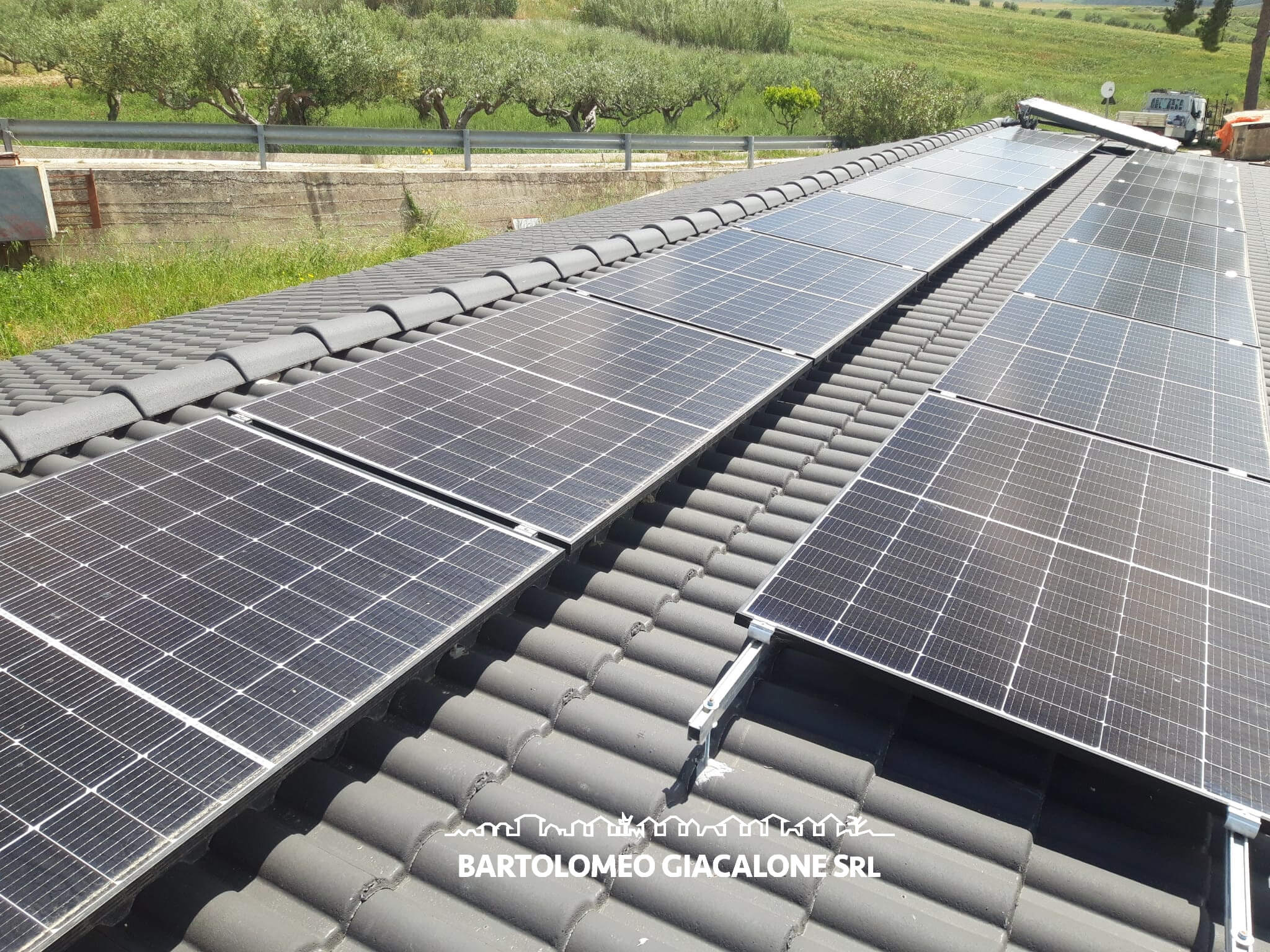 La Realizzazione di un impianto fotovoltaico con batterie di accumulo